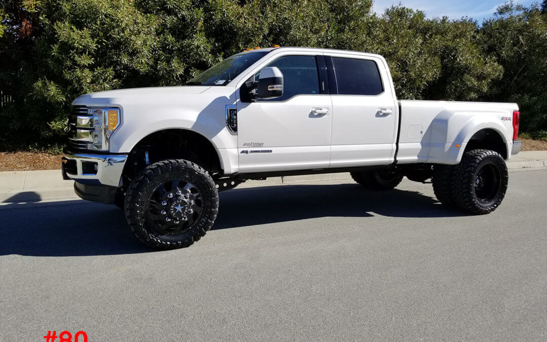 **SOLD**2018 FORD F350 DUALLY #T7483