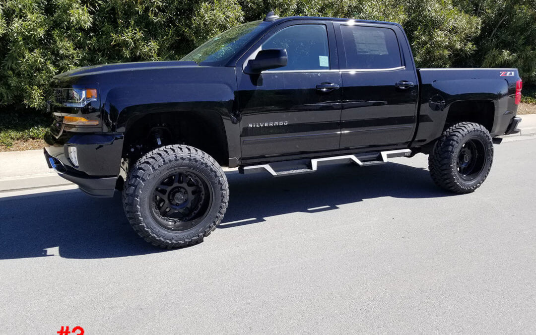 **SOLD**2018 CHEVY 1500 CREW CAB #T8235