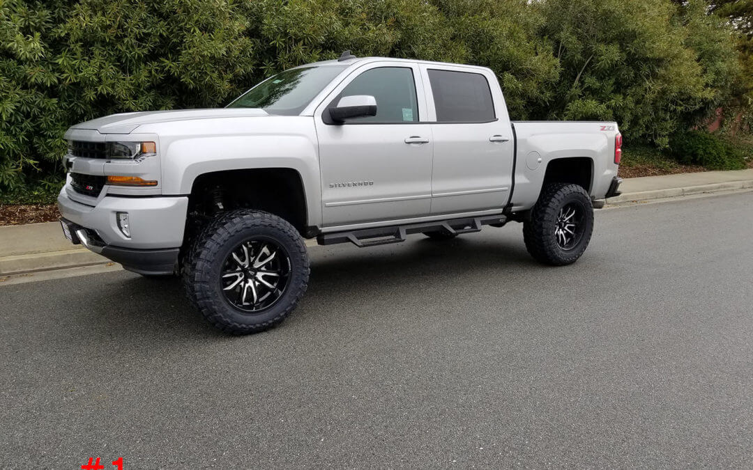 **SOLD**2018 CHEVY 1500 CREW CAB #T8266