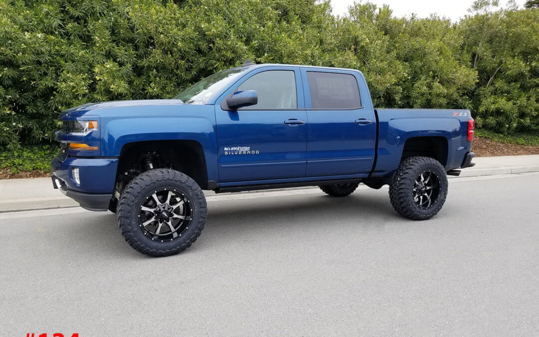 **SOLD**2018 CHEVY 1500 CREW CAB #1T1063