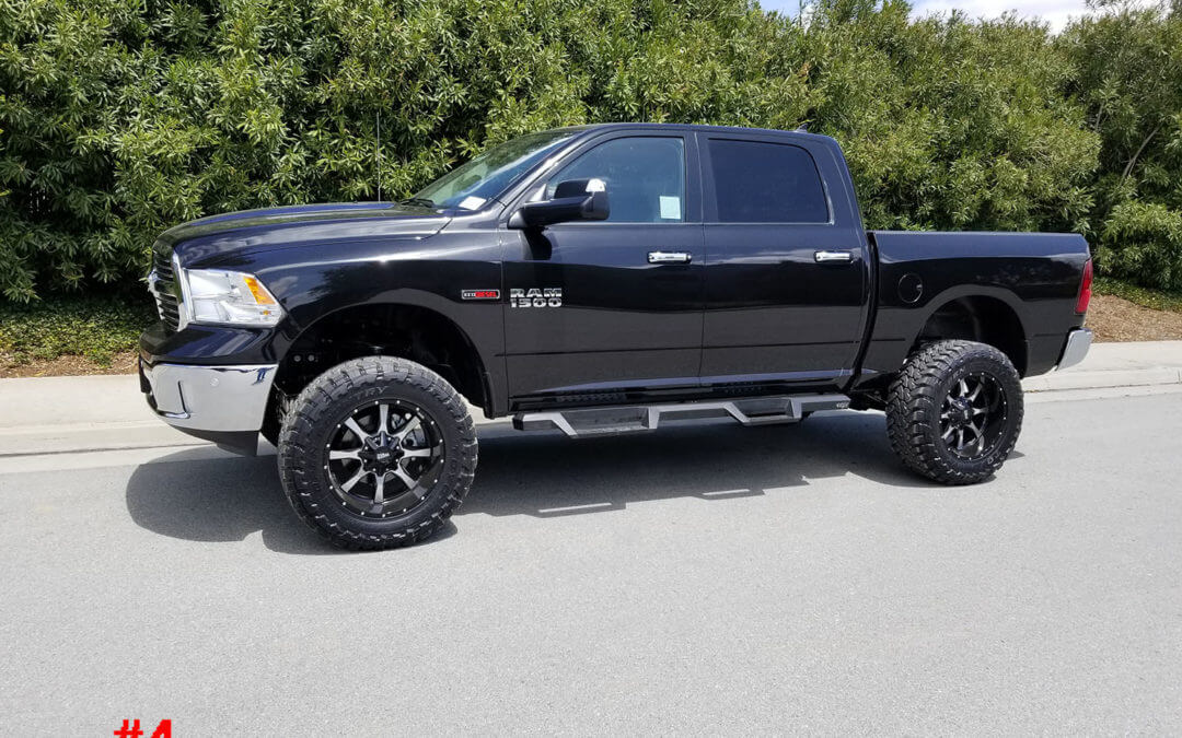 **SOLD**2017 DODGE RAM 1500 CREW CAB #44958