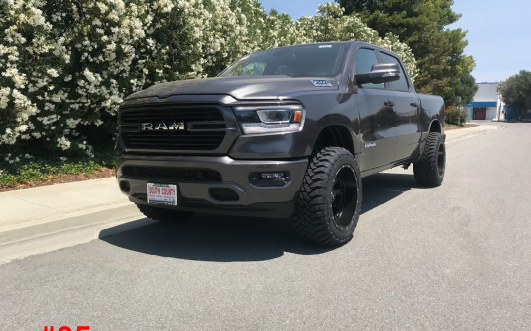 **SOLD**2019 DODGE RAM 1500 CREW CAB #3188