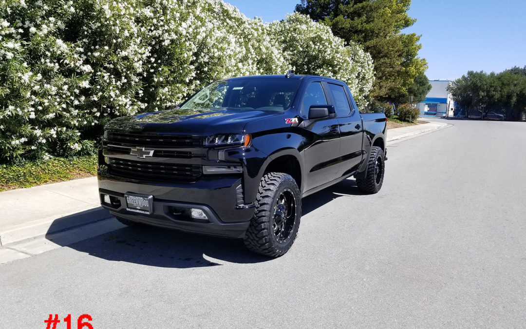 **SOLD**2019 CHEVY 1500 CREW CAB # 21372