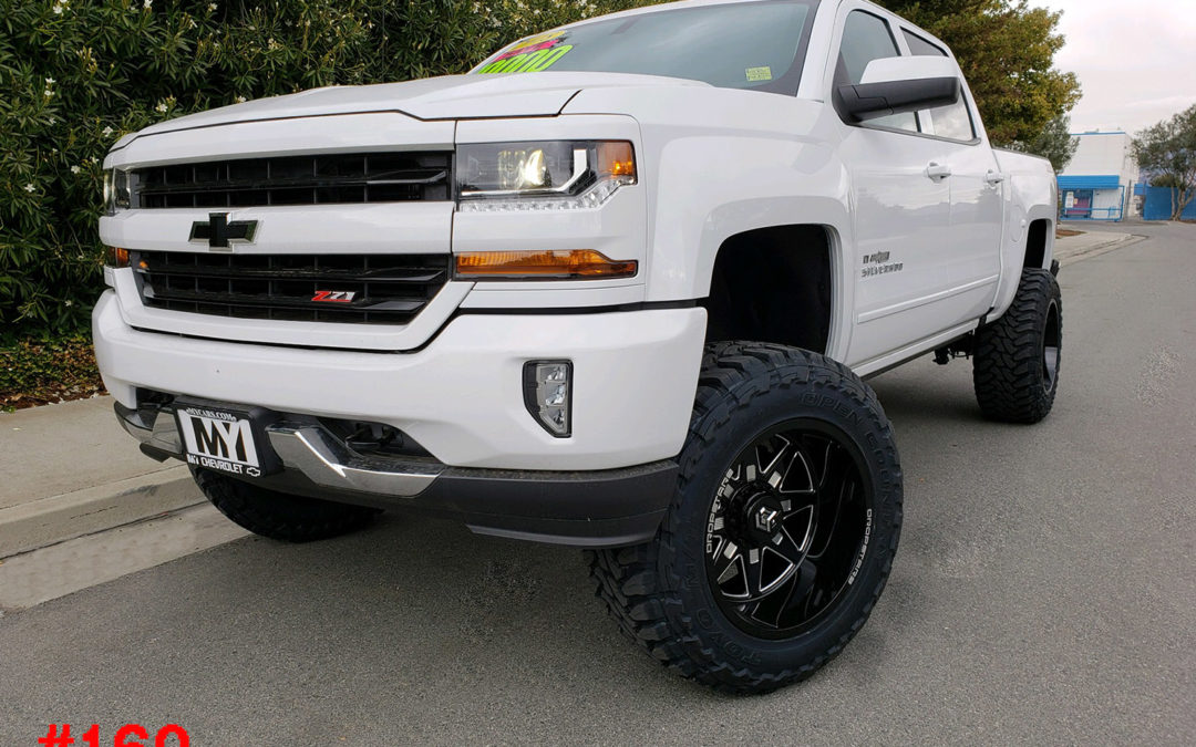 **SOLD**2018 CHEVY 1500 CREW CAB #1T1816