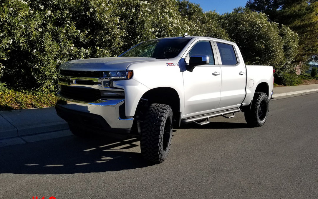 **SOLD**2019 CHEVY 1500 CREW CAB #G-125398