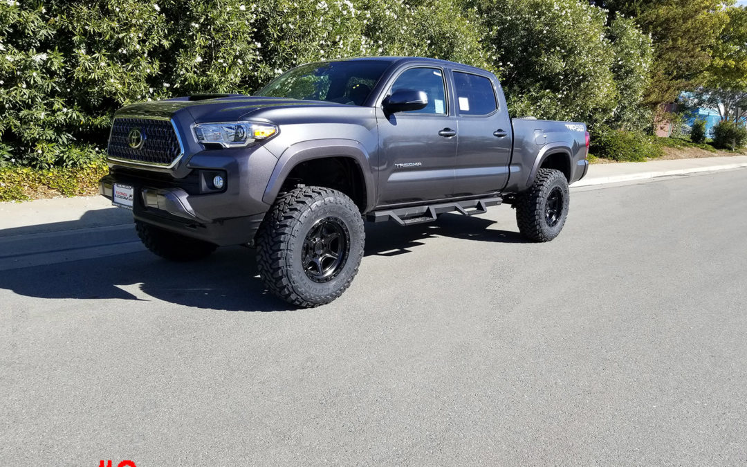 **SOLD**2019 TOYOTA TACOMA #KM056675