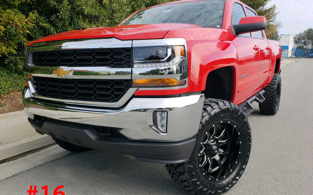 **SOLD**2018 CHEVY 1500 CREW CAB #G633420