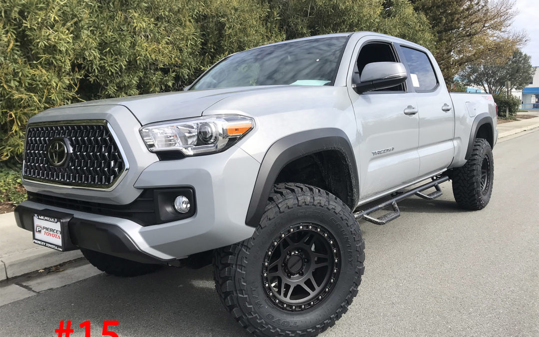 **SOLD**2019 TOYOTA TACOMA CREW CAB #KM062005