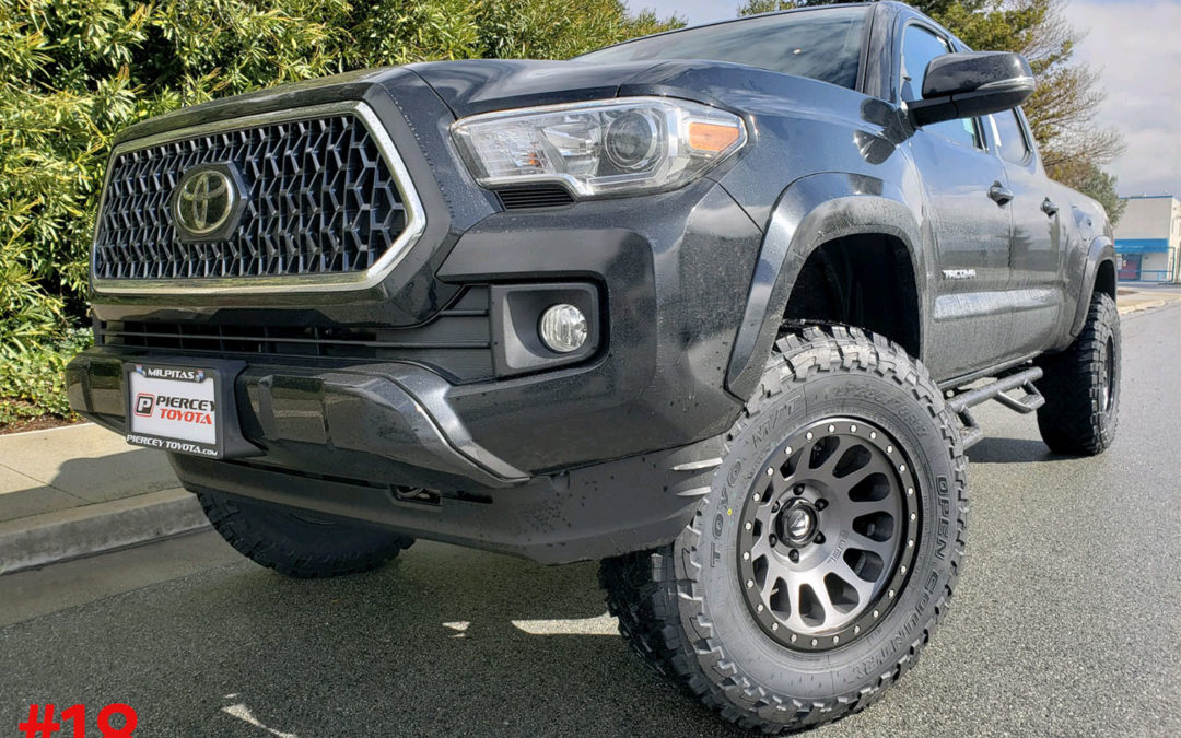 **SOLD**2019 TOYOTA TACOMA CREW CAB #KM065404