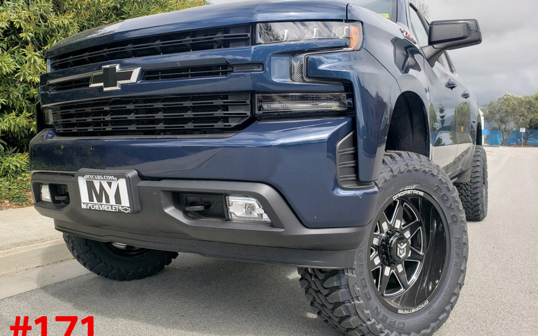 **SOLD ** 2019 CHEVY 1500 CREW CAB #1T1931