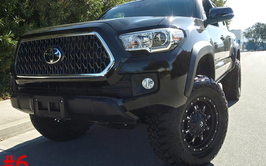 **SOLD**2019 TOYOTA TACOMA CREW CAB #T090940