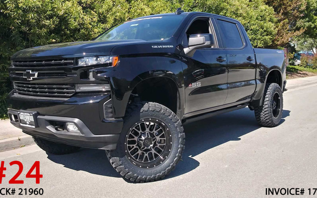 **SOLD**2019 CHEVY 1500 CREW CAB #21960