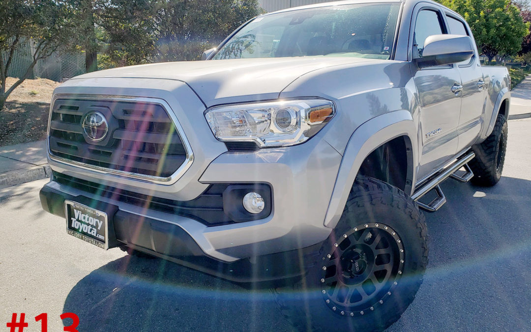 **SOLD**2019 TOYOTA TACOMA CREW CAB #T091771